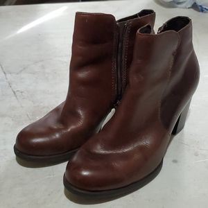 Womens boots